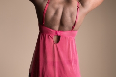 Wikimedia-Back_of_pink_babydoll_dress